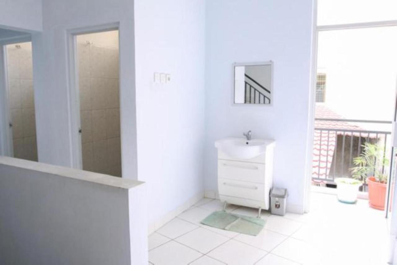 Rumah Kita Padang  Luaran gambar